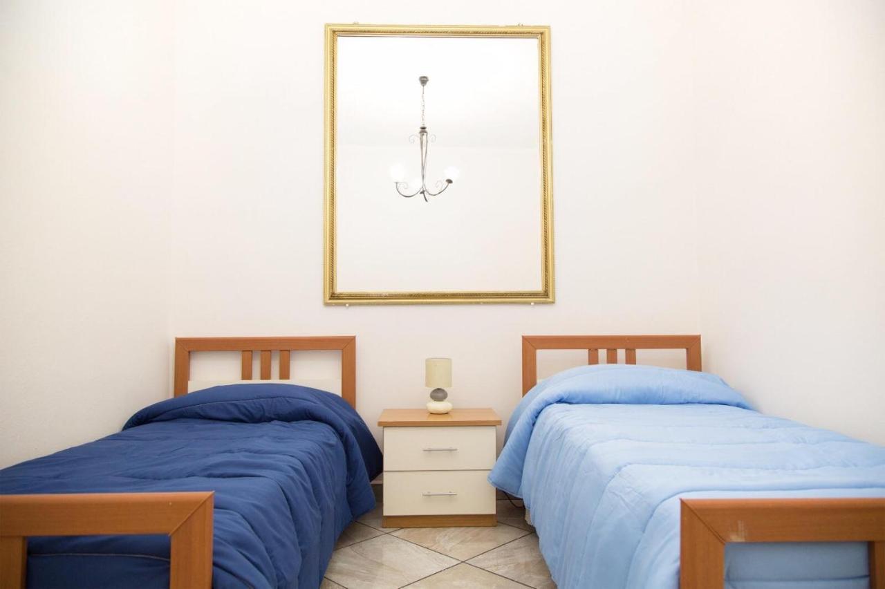 Bed and Breakfast By The Sea Terrasini Exterior foto